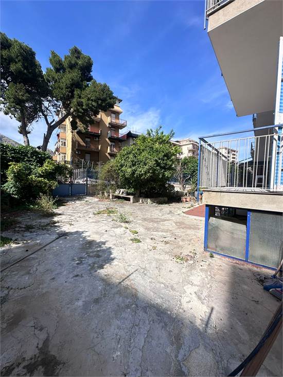 spazio esterno